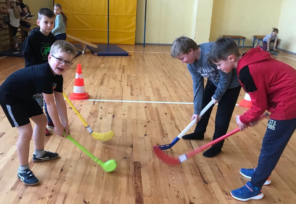 Im (Eis-)Hockey gab es spannende Begegnungen.