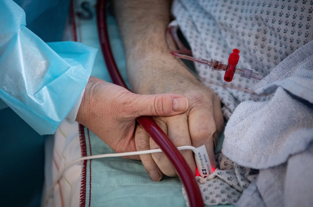 Ein Patient auf der Intensivstation.