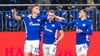 Der FC Schalke 04 wird von Gazprom gesponsort.