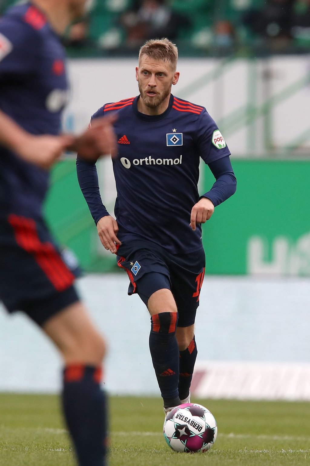 Hat für sich Das Thema Profi-Fußball ist für mich abgeschlossen: Aaron Hunt in Aktion für den HSV.
