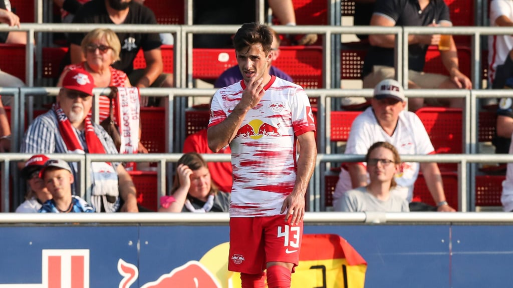 Marcelo Saracchi beim Testspiel gegen HSC Montpellier im Sommer 2021.