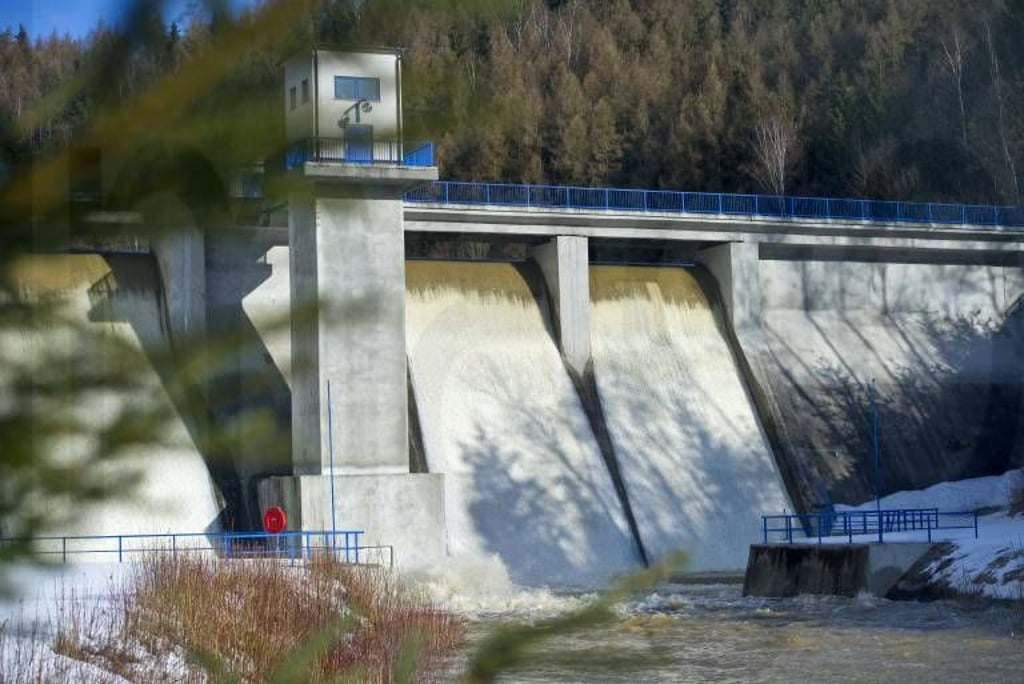 Das Hochwasserrückhaltebecken Wippra ist nach den jüngsten Niederschlägen in Betrieb und soll eingestaut werden.