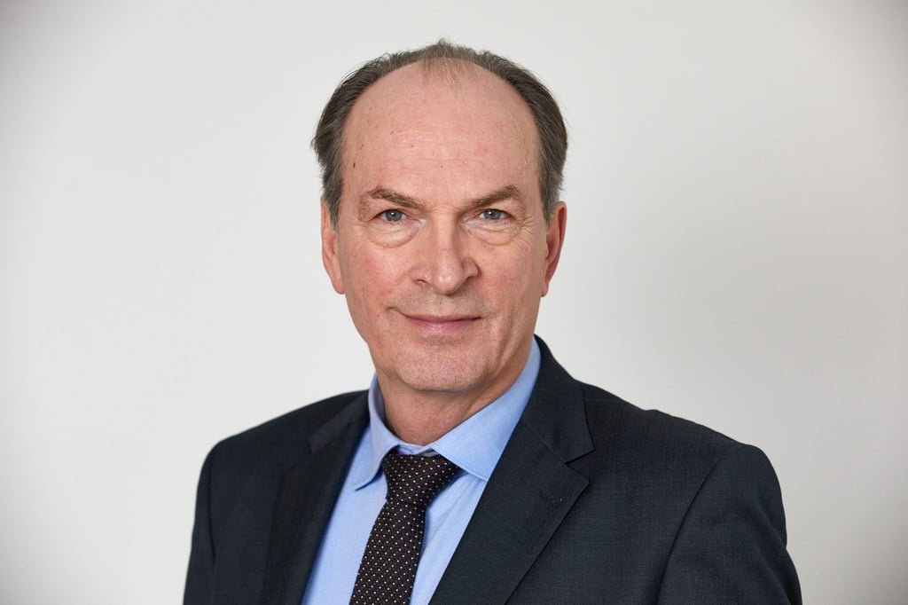 Herbert Knaup spielt den Anwalt Markus Gellert in der ARD-Serie „Die Kanzlei“.