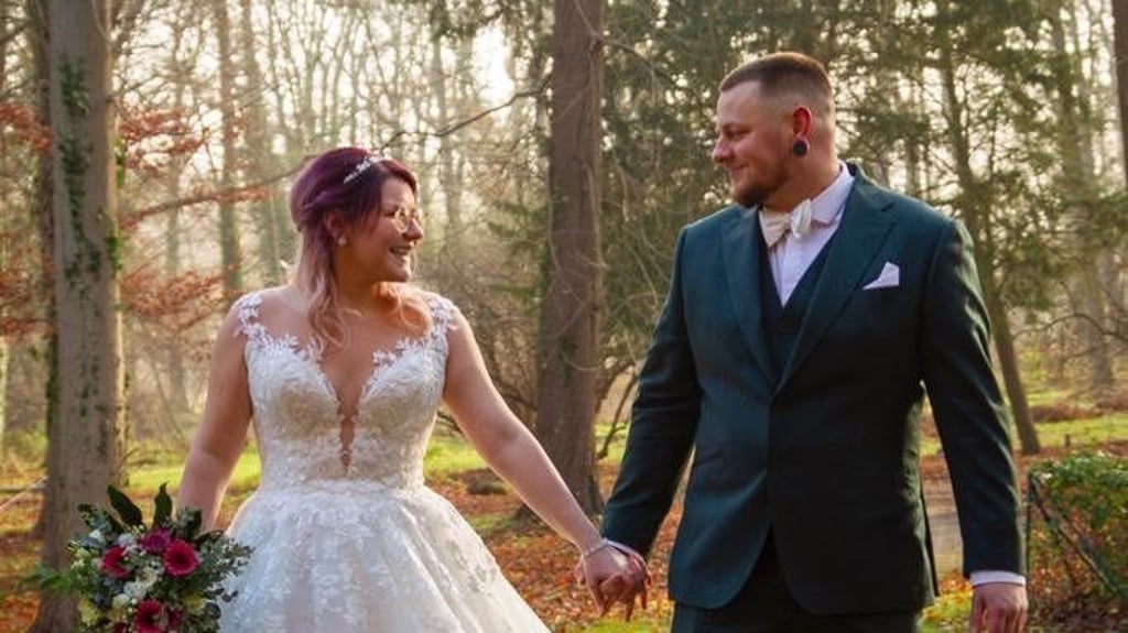 Die meisten Stimmen gingen nach Beetzendorf: Sabrina und Marco Wittenberg gewinnen die Altmark-Hochzeit und freuen sich über einen Volksstimme-Reisegutschein in Höhe von 500 Euro.