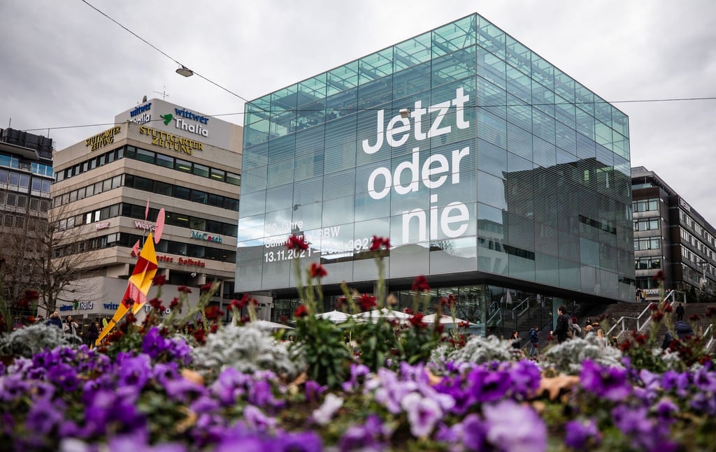 Deutschlands Kunstkritiker haben das Kunstmuseum Stuttgart als „Museum des Jahres 2021“ ausgezeichnet.