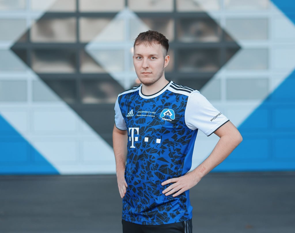 Der FIFA-Profi Daniel „HSV Daniel“ Dwelk gehörte in der vergangenen Saison zu den besten FIFA-Spielern der Welt.