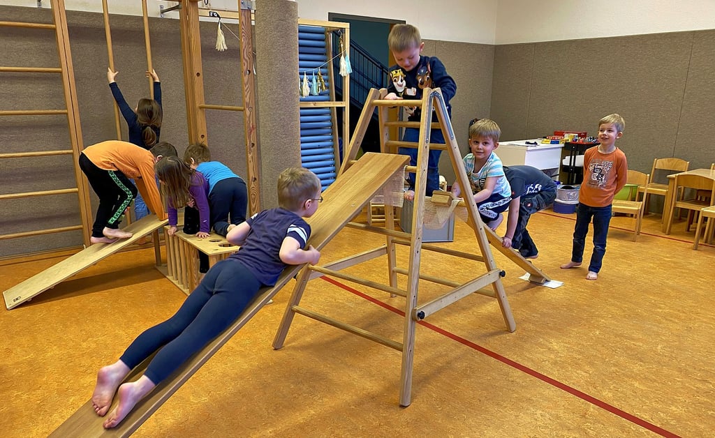 Im Hengstenbergprojekt wird das bewegungspädagogische Konzept nach Elfriede Hengstenberg umgesetzt. Hier sollen die Kinder für sich allein und ohne Wertung Freude an der Bewegung finden.