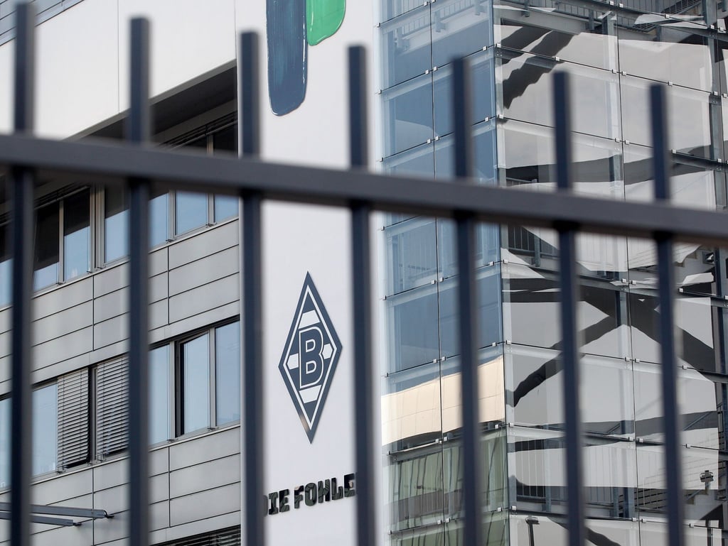 Borussia Mönchengladbach trauert um U23-Spieler Jordi Bongard, der bei einem Verkehrsunfall ums Leben kam.