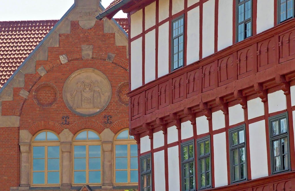 Dass das Fallstein-Gymnasium in dem ehrwürdigem Gemäuer seinen Platz behält, dafür wollen sich am Freitag die Schüler mit einem Aktionstag stark machen.