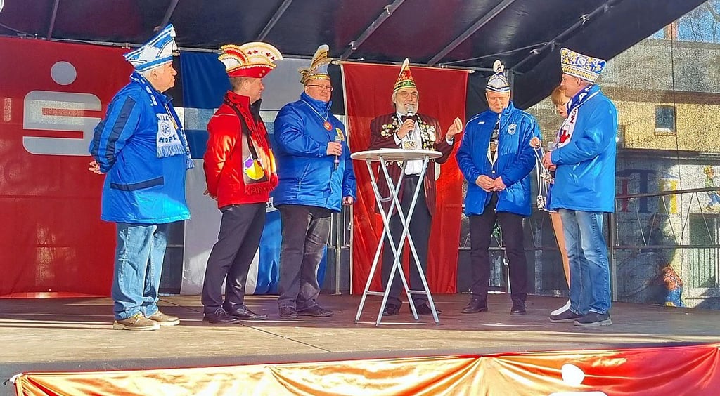 Sechs Präsidenten mit ihren Narren waren beim Kukakö zu Gast.