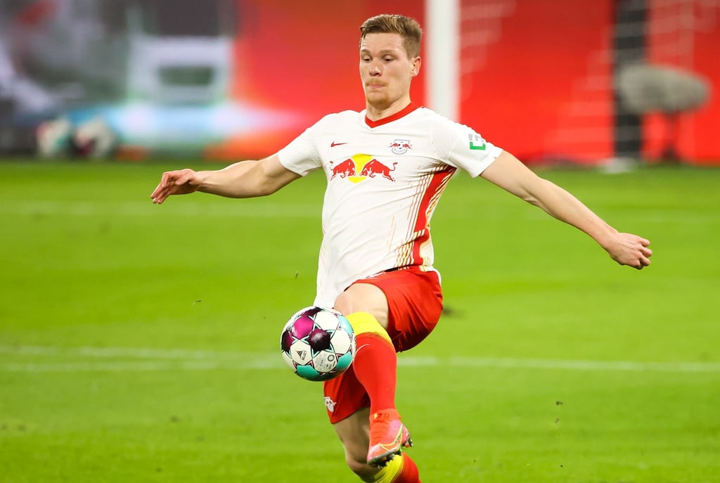 Nach langwierigen Verletzungen steht Nationalspieler Marcel Halstenberg vor seinem Saisondebüt bei RB Leipzig.