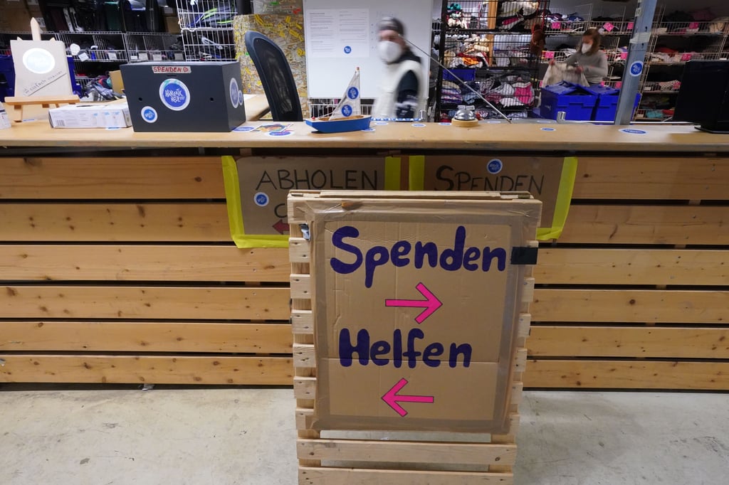 Symbolfoto - Überall werden Spenden für die Menschen in der Ukraine gesammelt