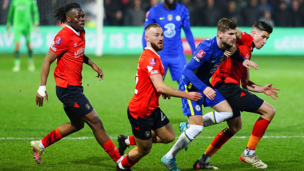 In der Luton-Zange: Ex-RBler Timo Werner