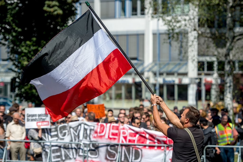 Reichsbürger glauben an den Fortbestand des Deutschen Reiches. In Sachsen-Anhalt wächst die Szene seit Beginn der Corona-Pandemie.