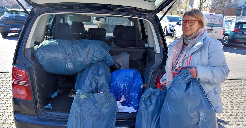 Die Polin Joanna Górna wohnt schon mehrere Jahre in Haldensleben, stammt aber aus einem Dorf, das drei Kilometer von der ukrainischen Grenze entfernt liegt. Es ist ihr ein Bedürfnis, den Opfern des Krieges zu helfen. Dafür sammelt sie nun Sachspenden.