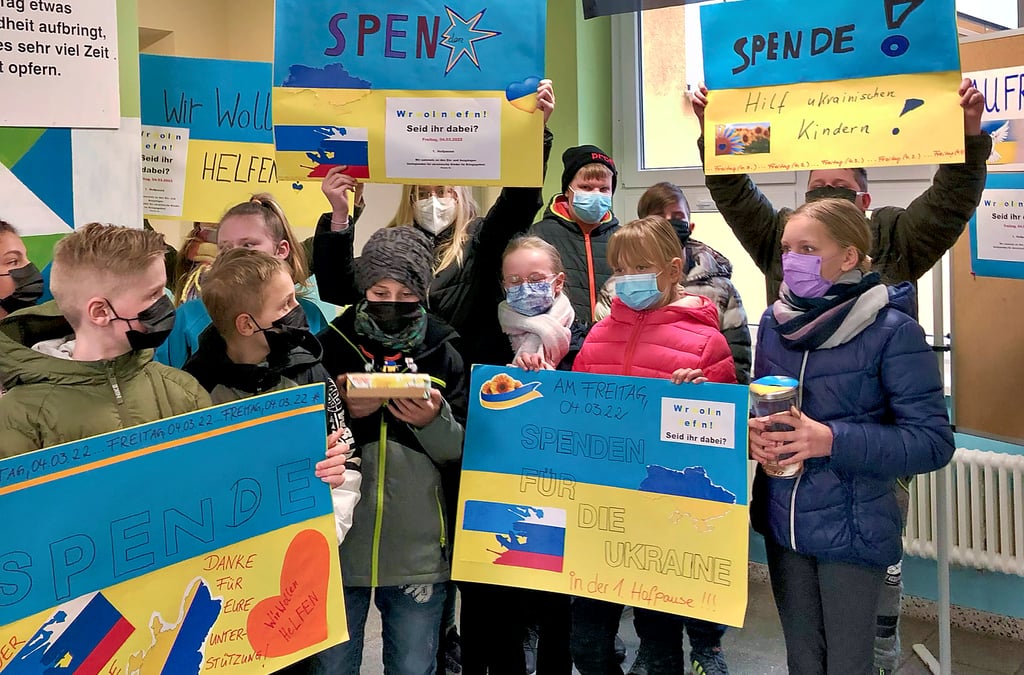 Fünftklässler aus Bad Schmiedeberg haben eine Spendenaktion organisiert, um Kriegsflüchtlingen aus der Ukraine zu helfen.