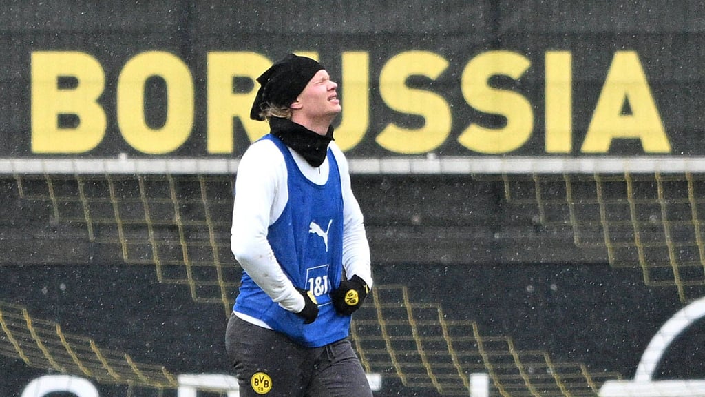 Erling Haaland muss sich beim BVB nmoch etwas gedulden.