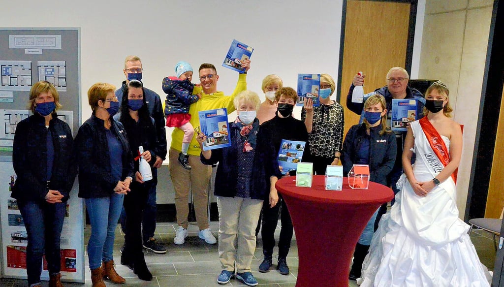 53 Bewerber gab es für die 19 Wohnungen auf vier Etagen. Die Freude unter den Gewinnern war groß. Der Einzug soll im August erfolgen.