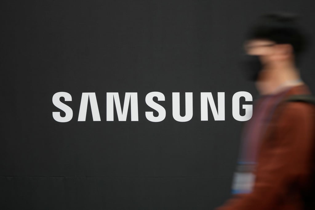 Logo des Elektronikriesen Samsung in Seoul.