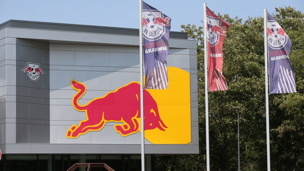 Nur einen Bullensprung von der Akademie am Cottaweg entfernt soll die neue Geschäftsstelle von RB Leipzig auf der Capastraße entstehen.