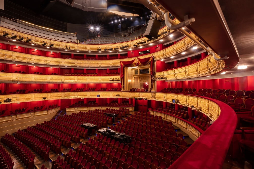 Blick ins Teatro Real in Madrid.