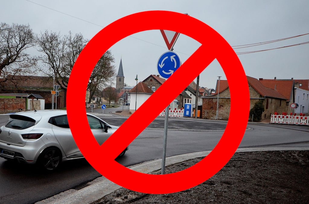Kein Kreisverkehr an Wanzlebens Unfall-Kreuzung? Erst vor wenigen Jahren, im Jahr 2019, wurden die Bauarbeiten eines Kreisverkehrs im Wanzleber Ortsteil Seehausen fertiggestellt (Foto). Auch in Wanzleben selber finden sich zahlreiche Kreisel, die für einen flotten Verkehrsfluss sorgen sollen.