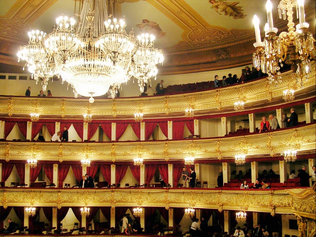 Serit 2014 war Tugan Sochijew Chefdirigent am Bolschoi Theater.