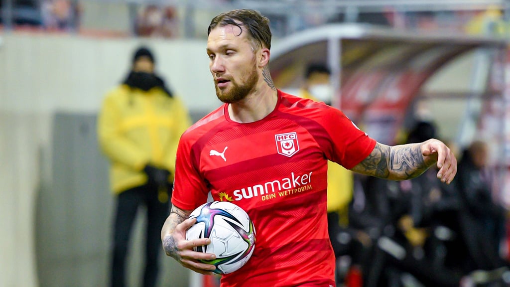 HFC-Profi Jan Löhmannsröben steht seinem Klub aktuell nicht zur Verfügung.