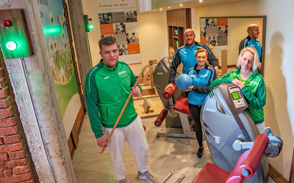 Die Trainer des Vereins Reha Vital Dessau: Dominik Büge, Enrico Schleinitz, Lara Schoemmerstadt und Kirsten Hoyer (v.l.n.r.)