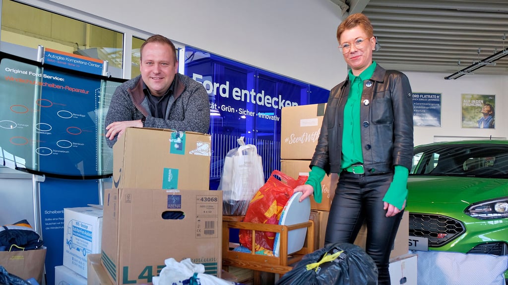 Deike Gottwald und Robert Kühn gehören mit zur Initiativgruppe Jessen, die den Wittenberger Verein „Ukraine Soforthilfe“ unterstützt.