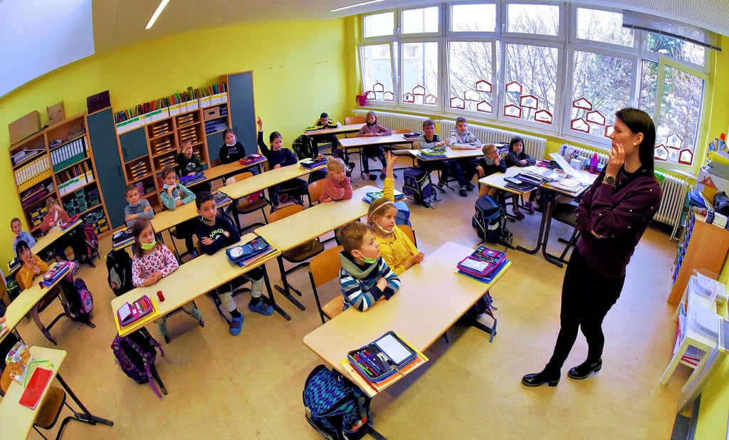 In der Grundschule Pfeilergraben in Aschersleben setzt man weiter auf Präsenzunterricht ohne Maske.
