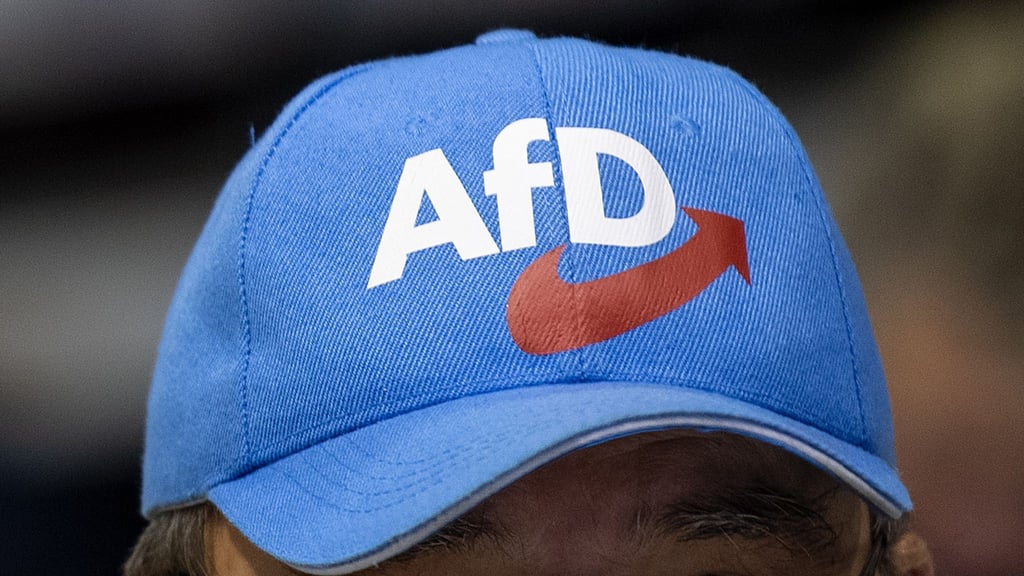 Der sachsen-anhaltische Verfassungsschutz darf die AfD nach einer Entscheidung des Verwaltungsgerichts Magdeburg als rechtsextremistischen Verdachtsfall einordnen und beobachten.