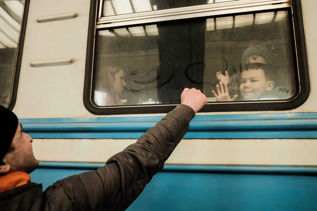 Kriegsflüchtlinge verlassen die Ukraine: In Sachsen-Anhalt wird die Unterbringung nun zentrale im Landesverwaltungsamt Halle koordniniert.