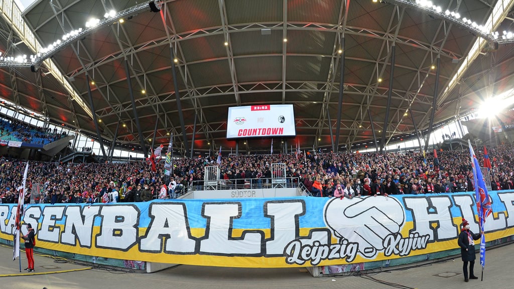 Spendenaktion im Stadion von RB Leipzig