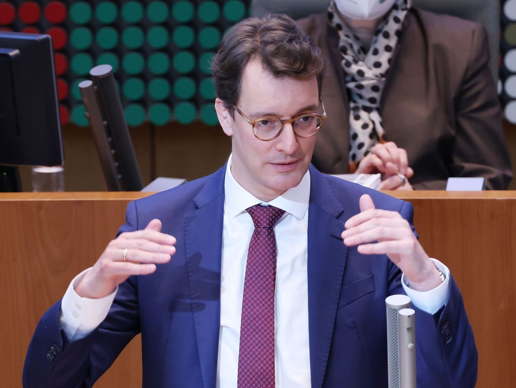NRW-Ministerpräsident Hendrik Wüst kritisiert den Entwurf der Bundesregierung.