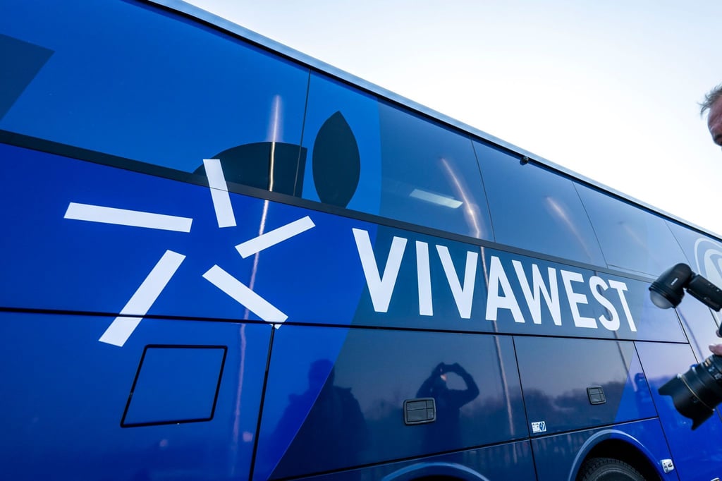 Neuer Sponsor beim FC Schalke 04: Vivawest.