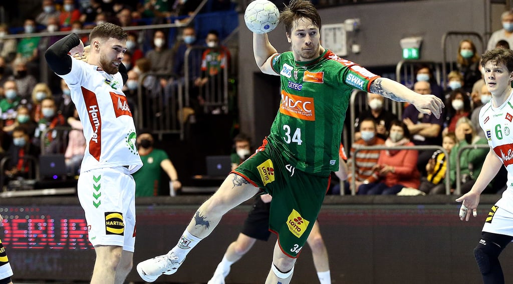 SCM-Rückraumspieler Michael Damgaard (hier im Pokal-Viertelfinale gegen Minden) hat in 82 Länderspielen für Dänemark bisher 202 Tore erzielt.