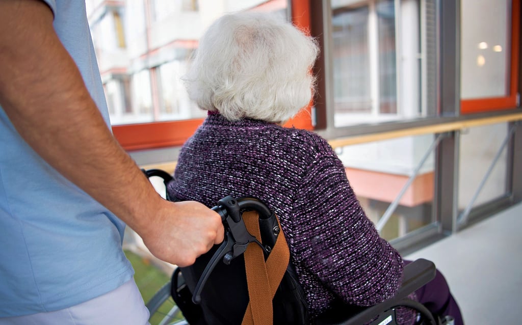 Wer in der Pflege arbeitet, muss ab dem 16. März geimpft sein.