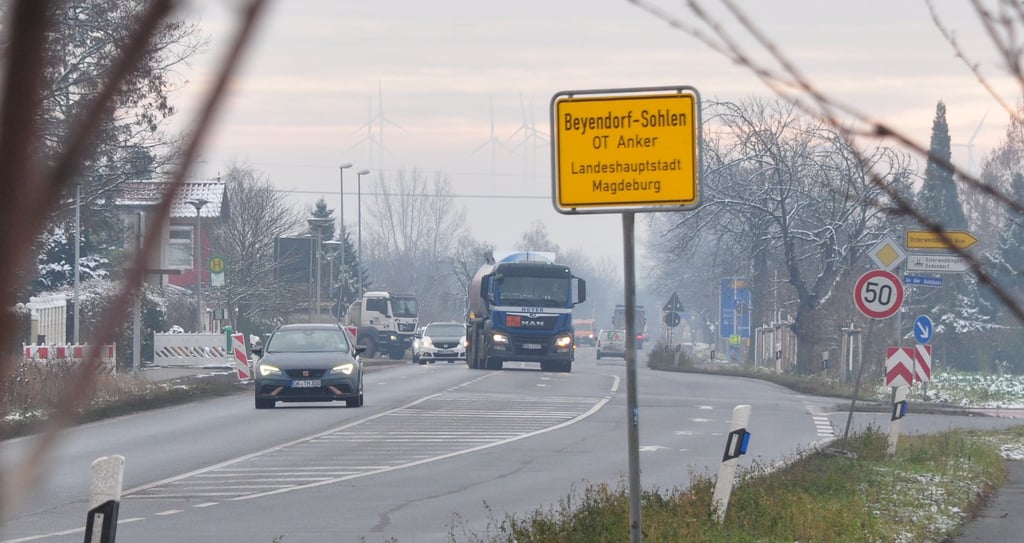 Das Verkehrsaufkommen und Temposünder stehen im Ortsteil Anker im Fokus. Der Stadtrat hat die Stadtverwaltung beauftragt, Maßnahmen zur Tempokontrolle zu ergreifen.