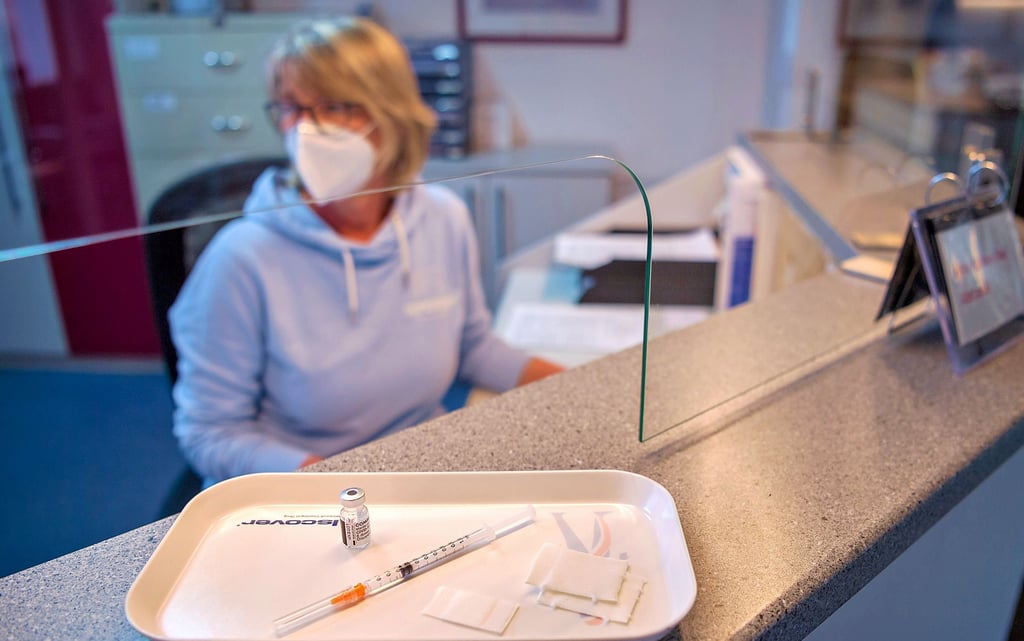 Seit dem 16. März müssen Betriebe aus dem Pflege- und Gesundheitsbereich ungeimpftes Personal beim Gesundheitsamt melden.