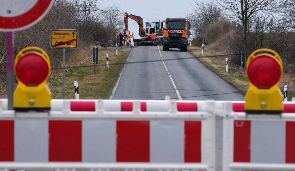 Zwischen Zscherben und Teutschenthal ist die Straße gesperrt.