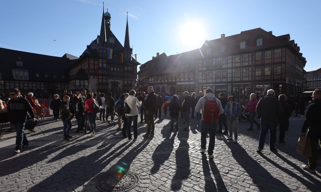 Wernigerode ist eine beliebte Touristen-Stadt am Nordrand des Harzes. Doch die Einwohnerzahl sinkt immer weiter.