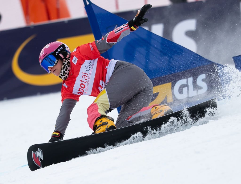 Ramona Hofmeister ist beim Snowboard-Weltcup in Italien Dritte geworden.