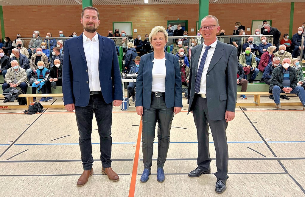 Kandidieren in Havelberg für das Amt des Bürgermeisters (von links): Mathias Bölt, Sabine Pyritz, Peter Swiderski (alle parteilos).