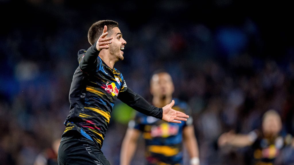 André Silva beim Torjubel.