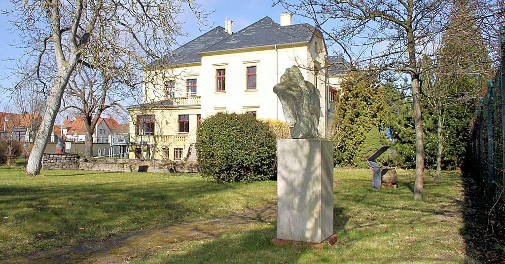 Im Gemeindepark Barleben soll neben schon bestehenden Kunstobjekten künftig auch das „Himmelstor" aufgestellt werden.