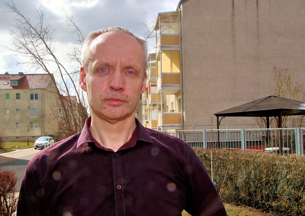Jens Tuschke, Vorstand der Wohnungsgenossenschaft Einheit Calbe, macht sich mit seinen Kollegen Gedanken, wie die steigenden Kosten für die Mieter abgefedert werden können.