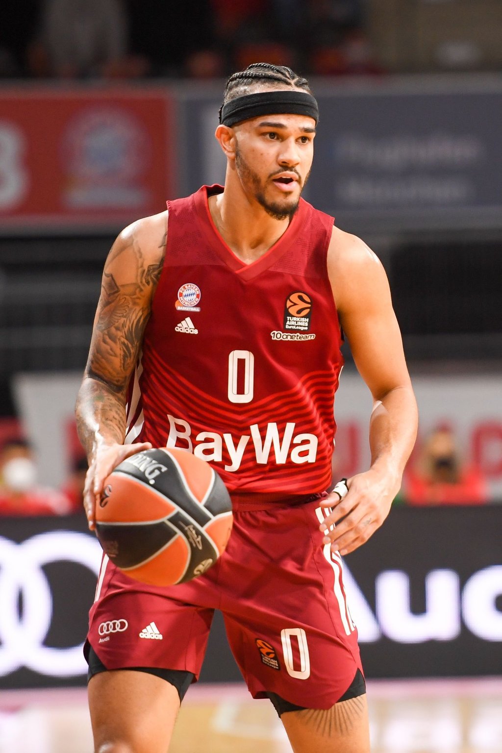 Bayerns Aufbauspieler Nick Weiler-Babb ist nach seinem Sturz gegen die Hamburg Towers aus dem Krankenhaus entlassen worden.