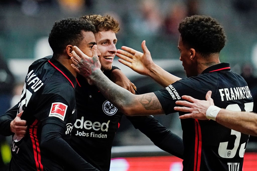 Frankfurt setzte sich nach Rückstand noch gegen Bochum durch.