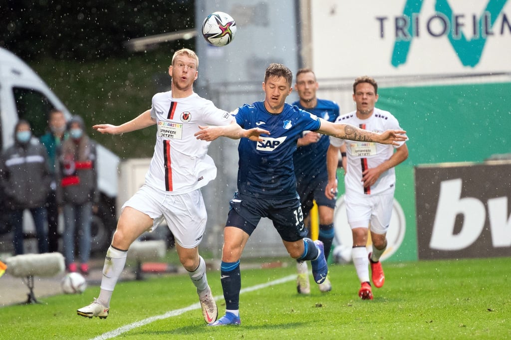 Spielt künftig in Paderborn: Kai Klefisch (l).